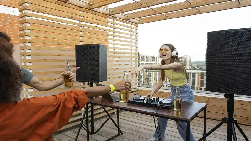 Thesoundstourcom: Live Music, Tours & Sound Experiences