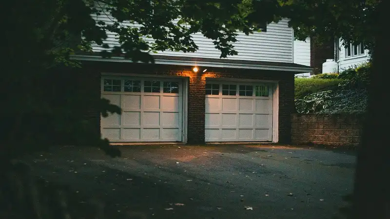 How Avoiding Garage Door Fixes Puts Your Safety and Wallet at Risk